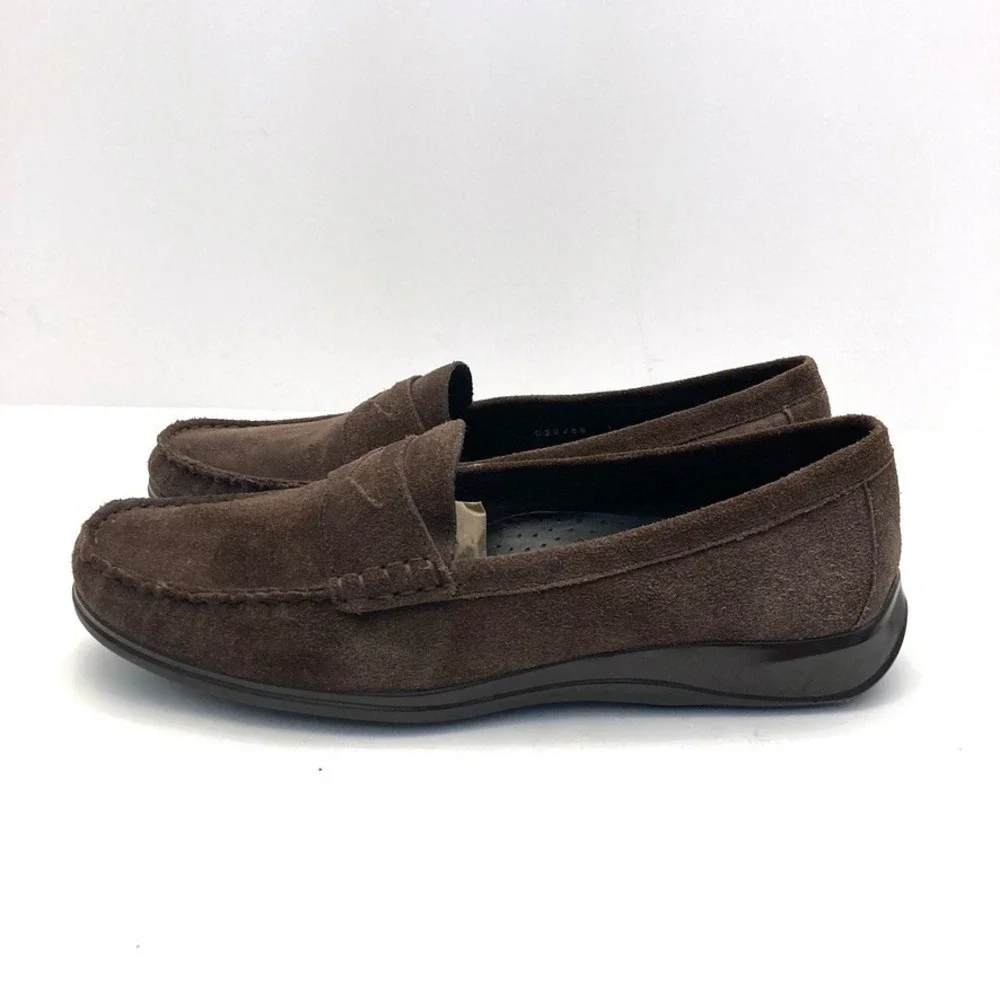 Cole Haan Erika Penny‎ Moc Loafers Chocolate Brown Suede Leather Womens 7B